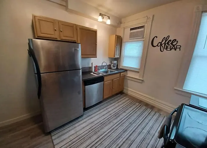 Spacious 3br South Side Retreat - Free Parking - Sleeps 6 * Pittsburgh